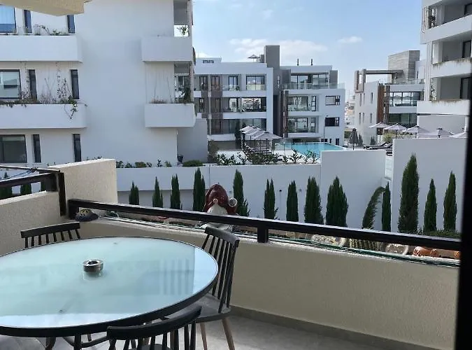 1st Class, Pool View, Apartment, Apartmán Paphos