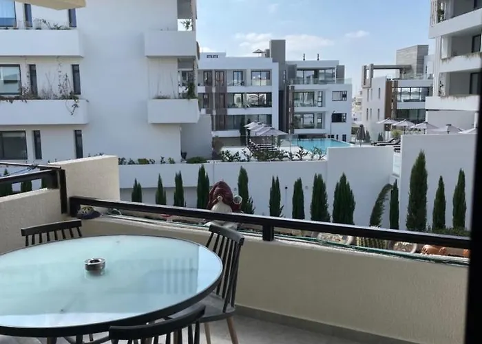 1st Class, Pool View, Apartment, Apartamento *